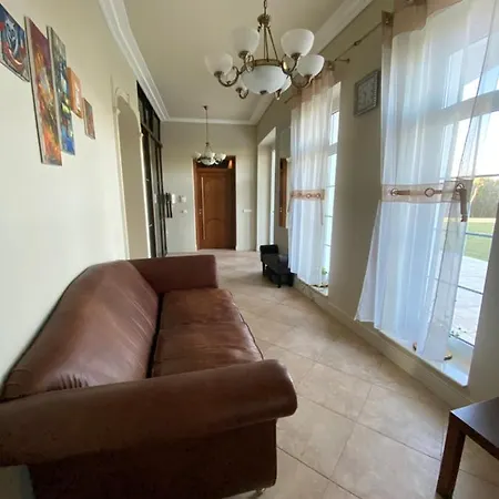 Diamond House Homestay *